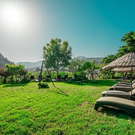 Отель - Special Category 4*