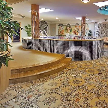 Отель - Special Category 4*