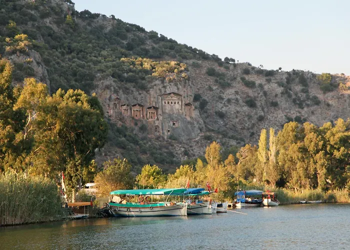 达利安度假酒店 - 特殊类别 4*